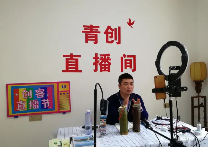 齐聚乡村 打造人才“热土”363.png